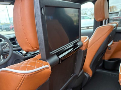 2026 Chrysler Pacifica Pinnacle