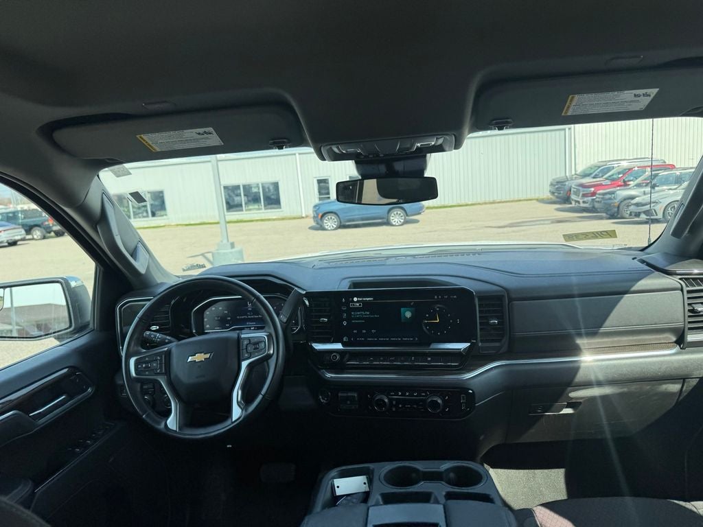 2025 Chevrolet Silverado 1500 LT LT1