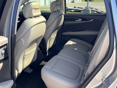 2021 Lincoln Nautilus Reserve