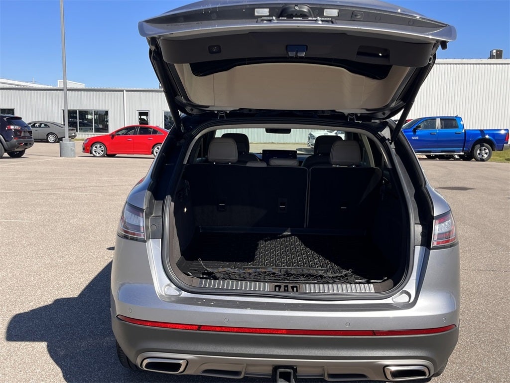 2021 Lincoln Nautilus Reserve