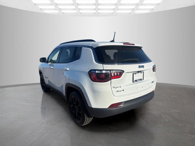 2024 Jeep Compass Latitude Lux