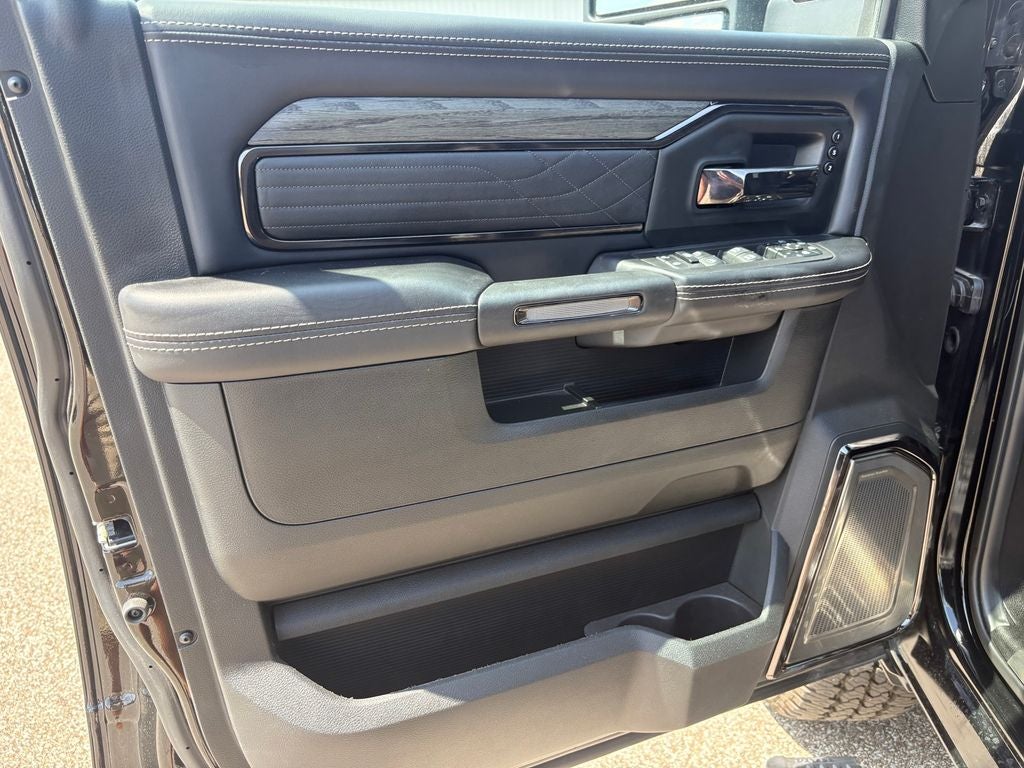 2026 RAM 3500 Limited