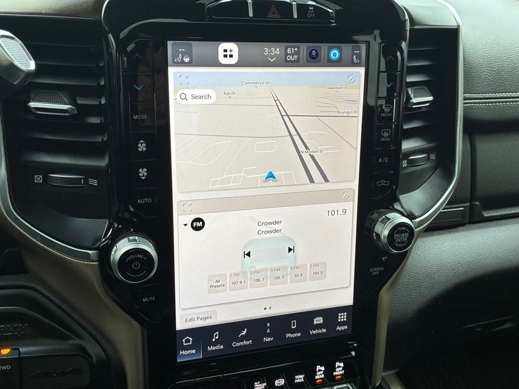 2022 RAM 3500 Laramie