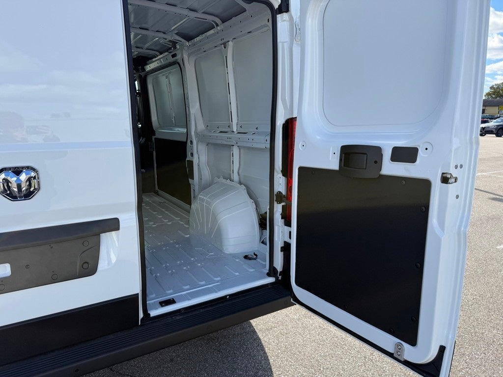 2025 RAM ProMaster 1500 Low Roof