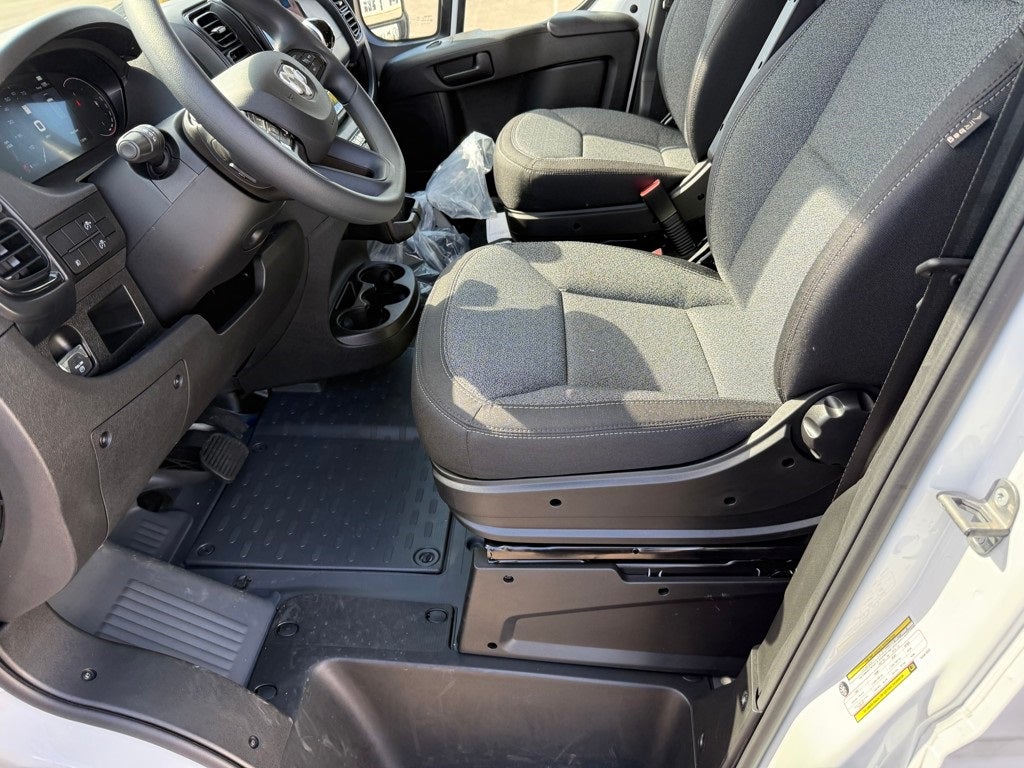2025 RAM ProMaster 1500 Low Roof