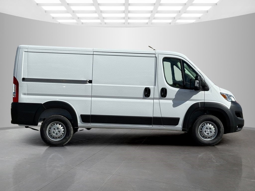 2025 RAM ProMaster 1500 Low Roof