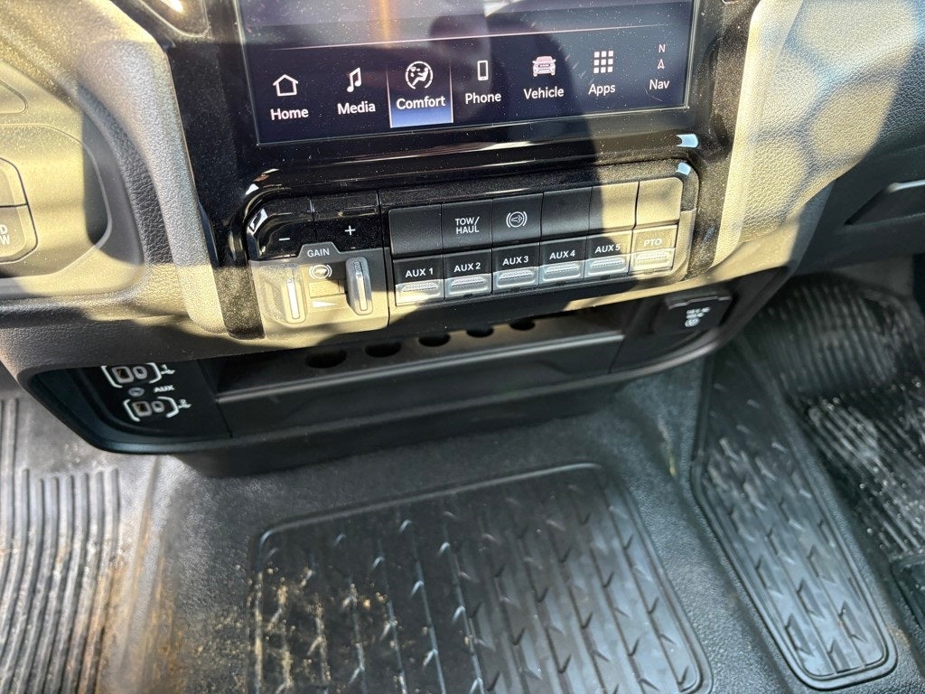 2025 RAM 5500HD Tradesman