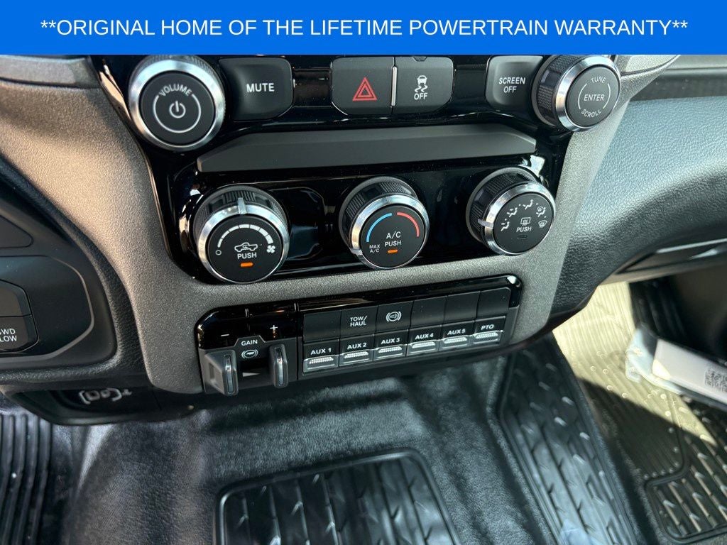 2026 RAM 5500HD Tradesman