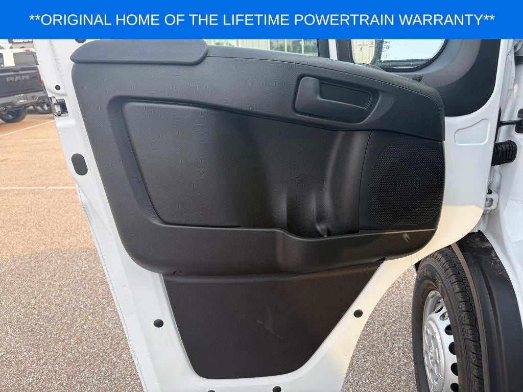 2026 RAM ProMaster 3500 Cutaway Low Roof 136 WB