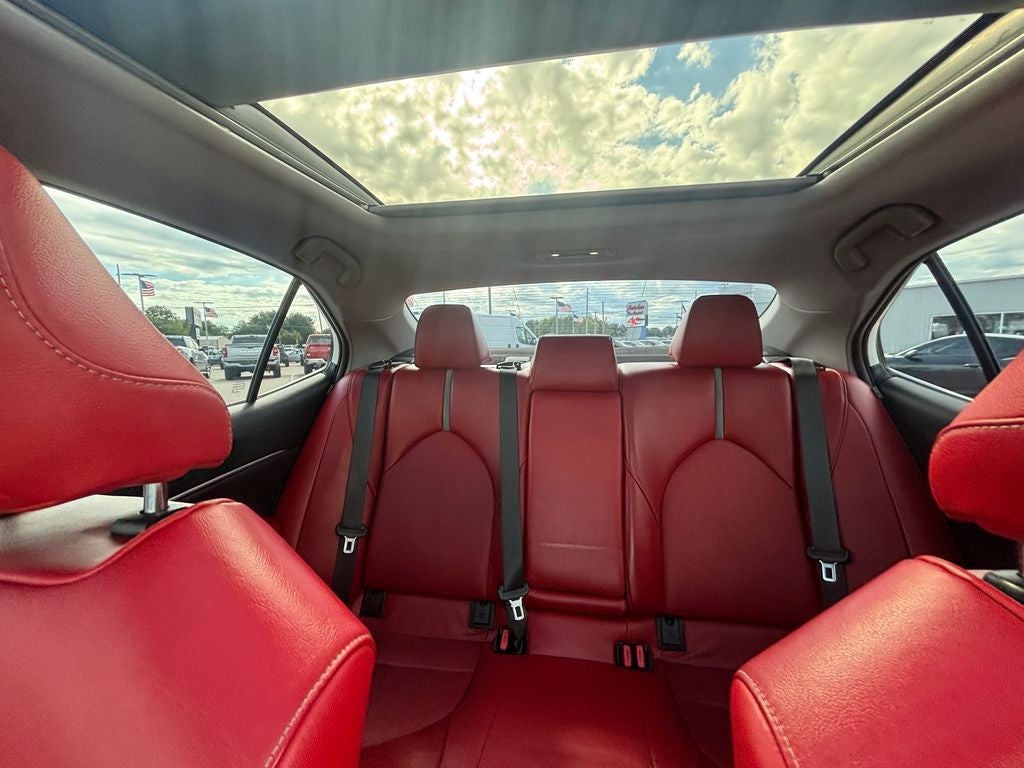 2019 Toyota Camry XSE