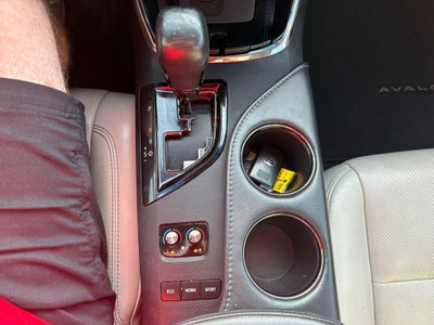 2016 Toyota Avalon Limited
