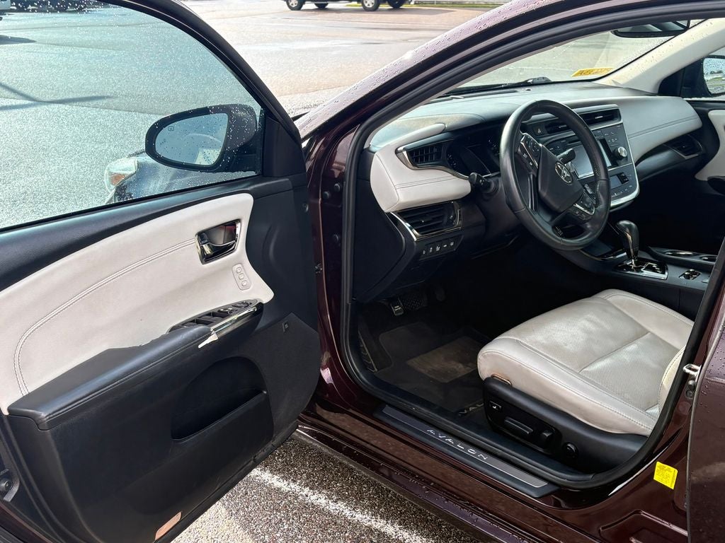 2016 Toyota Avalon Limited