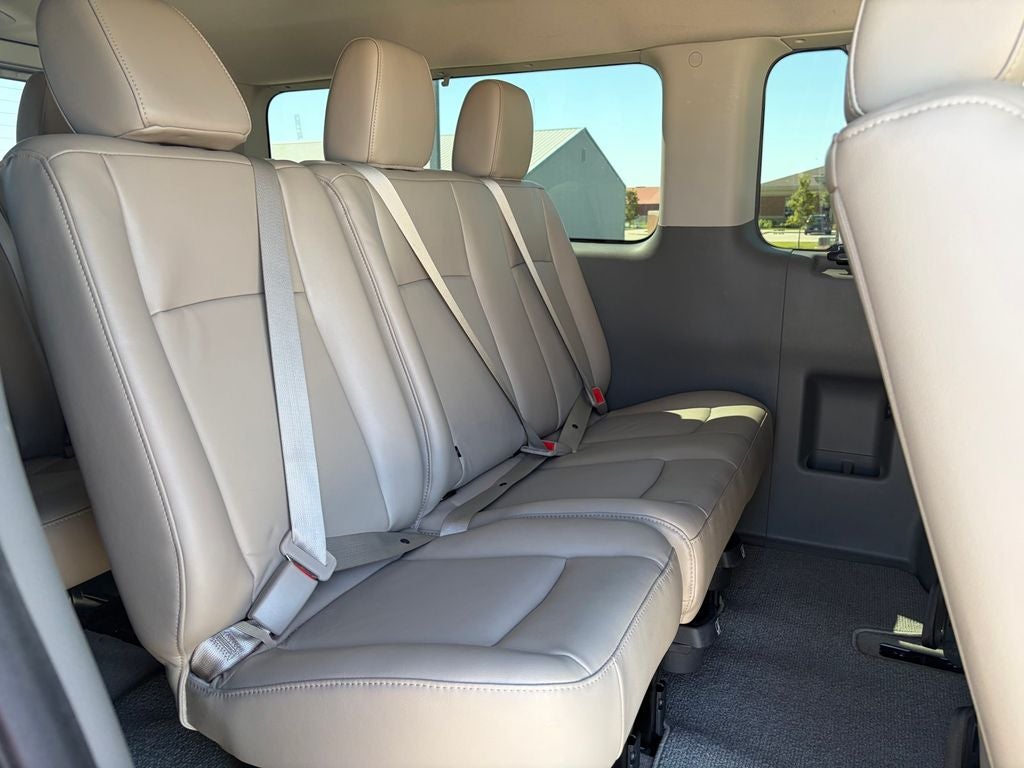 2016 Nissan NV Passenger SL