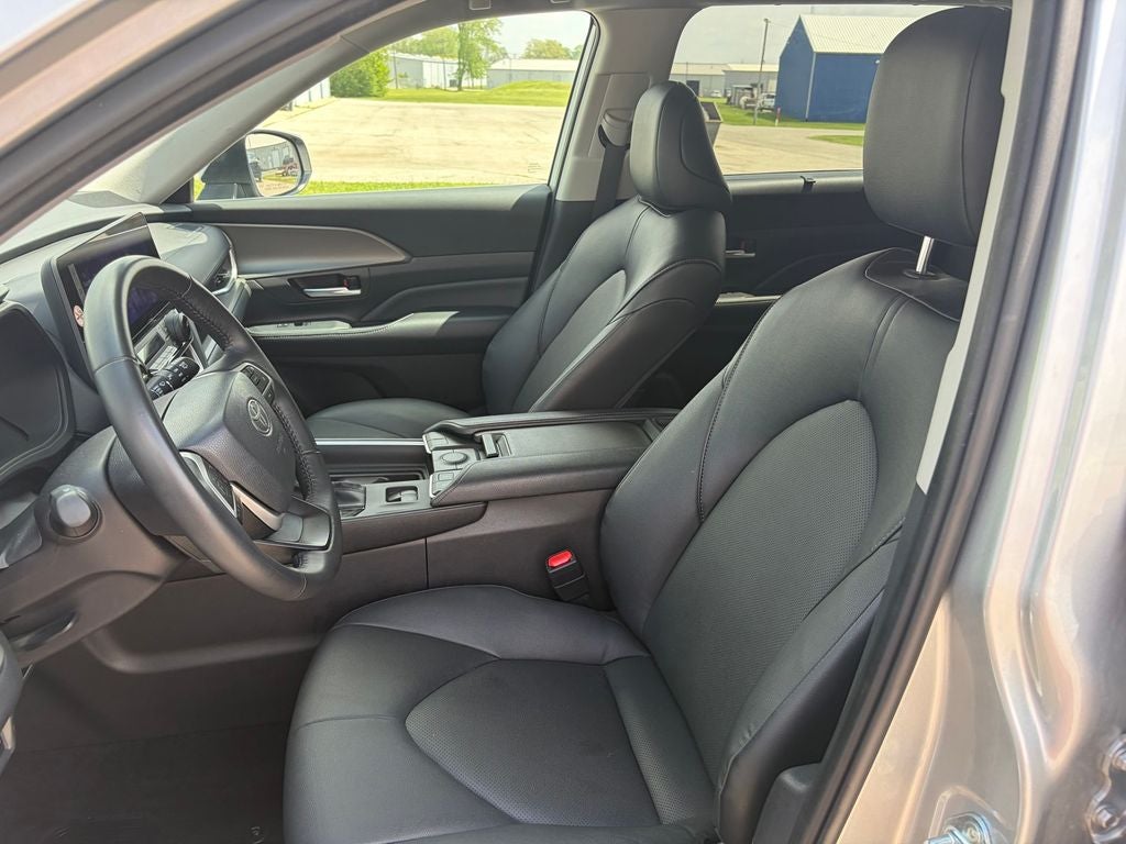 2025 Toyota Grand Highlander XLE