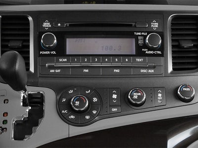 2014 Toyota Sienna L 7 Passenger