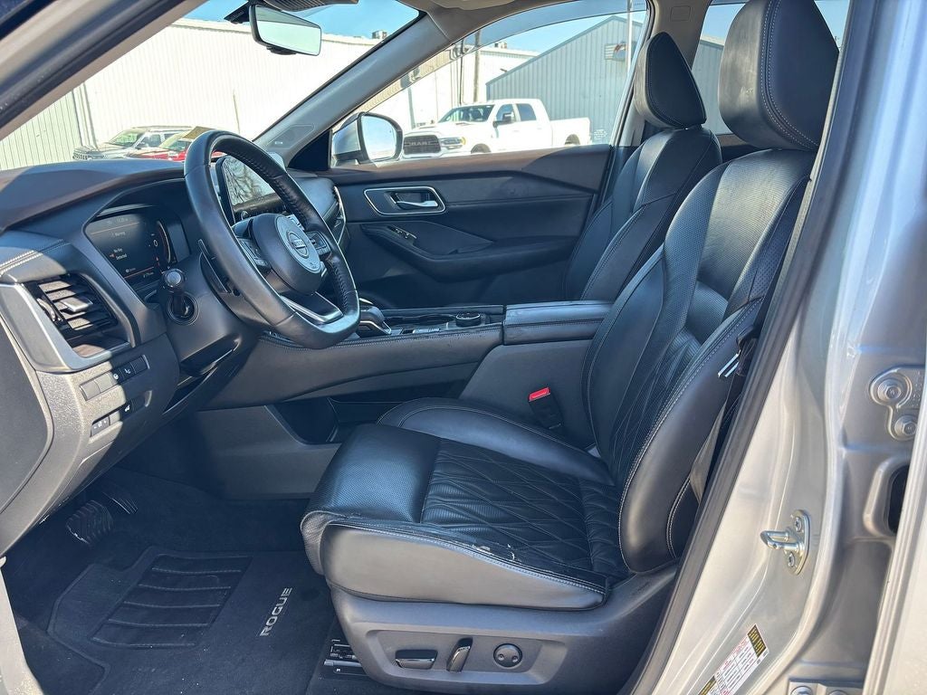 2021 Nissan Rogue Platinum