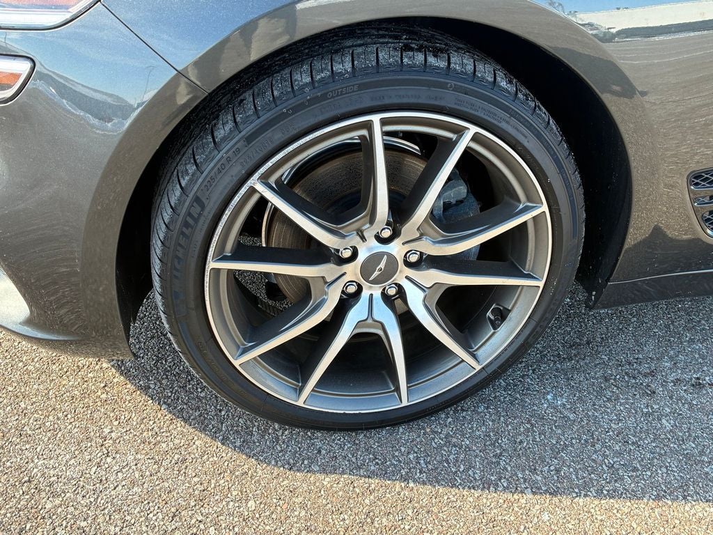 2023 Genesis G70 2.0T