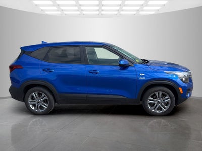 2023 Kia Seltos LX