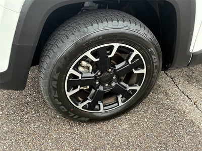 2023 Jeep Renegade Latitude Upland