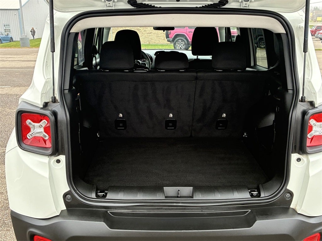 2023 Jeep Renegade Latitude Upland