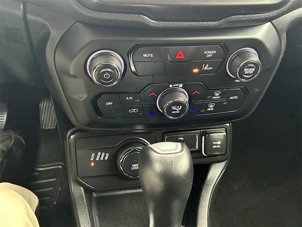2023 Jeep Renegade Latitude Upland