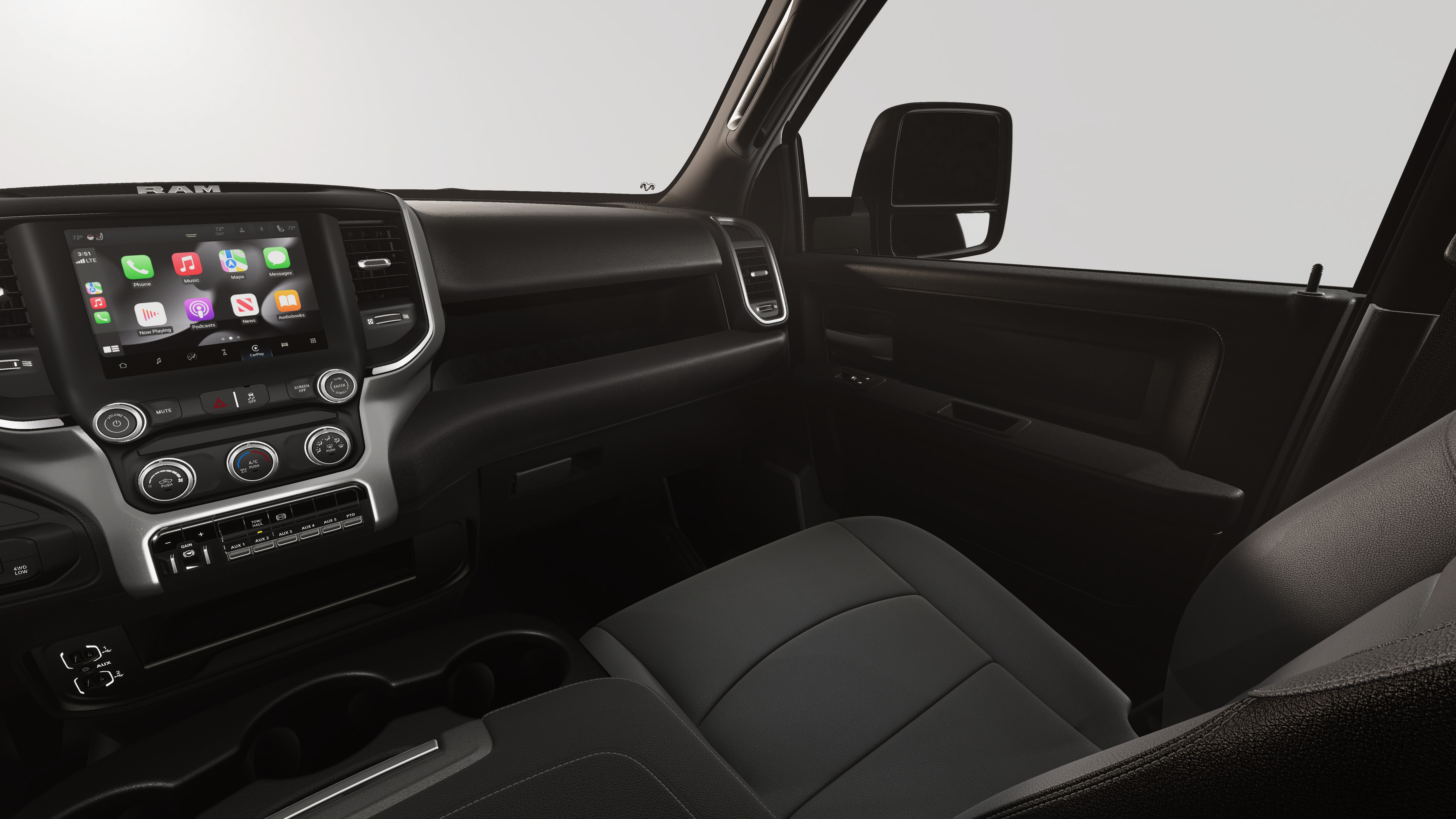 2026 RAM Ram 3500 Chassis Cab RAM 3500 TRADESMAN CREW CAB CHASSIS 4X4 60' CA