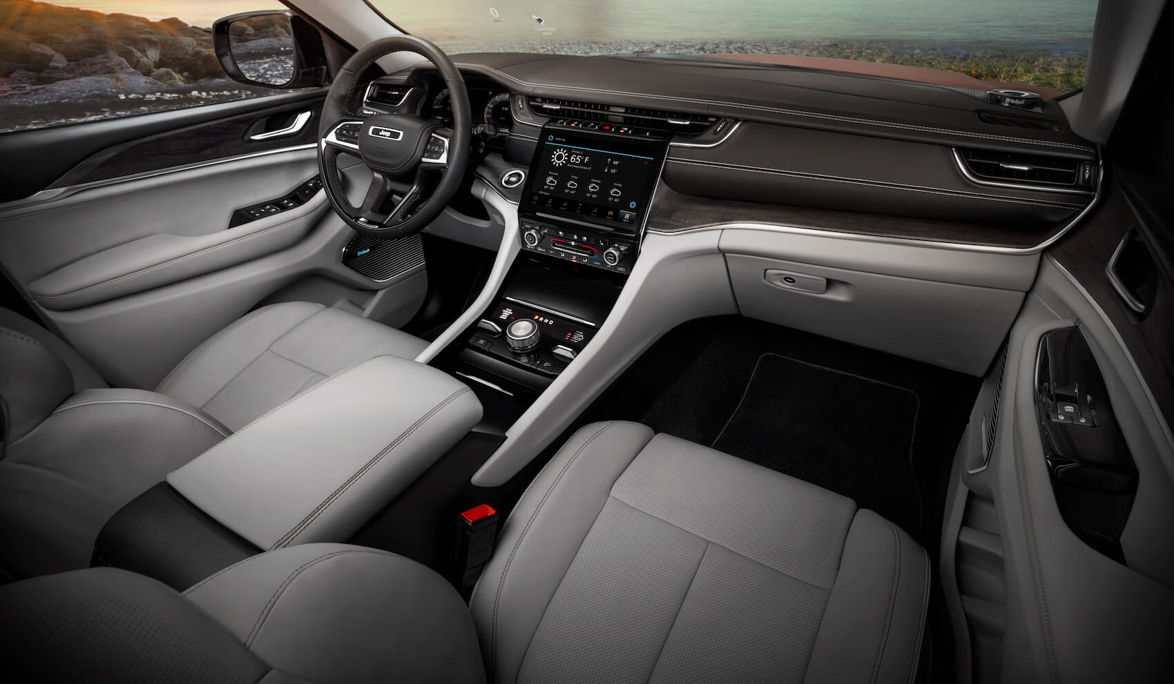 2021 Jeep Grand Cherokee L interior