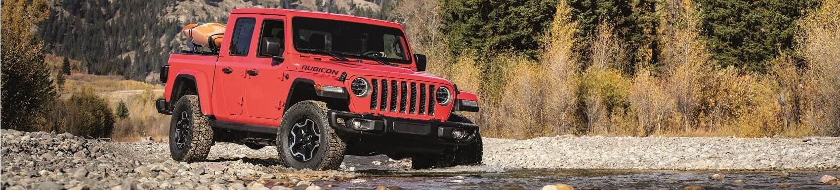 Jeep Gladiator in Red Snipped
