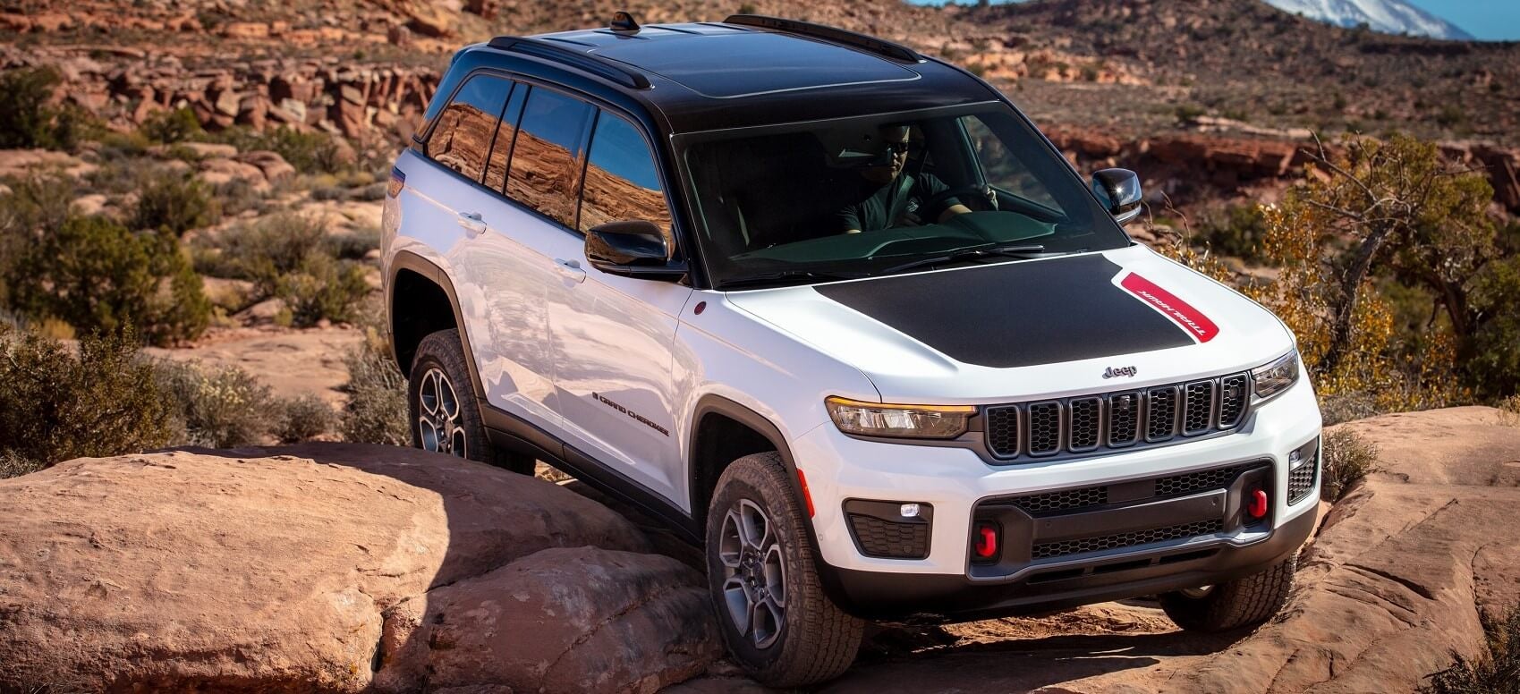 Jeep Grand Cherokee Trailhawk Snippet